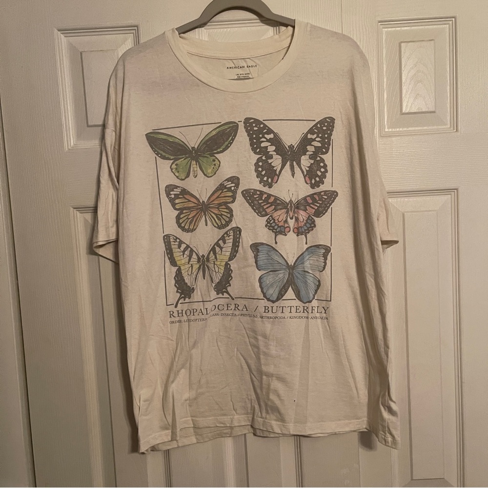 American Eagle Graphic Tee